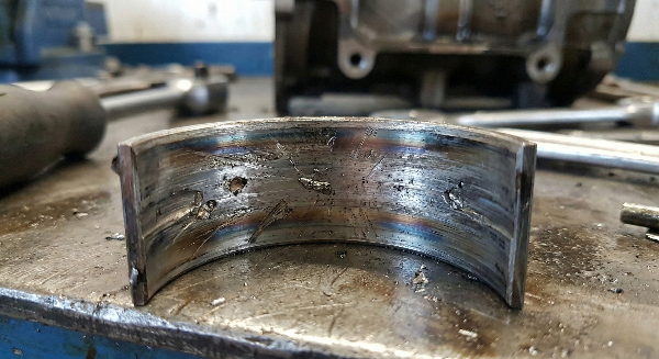 یاتاقان آسیب دیده